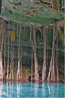 Kankirixche Cenote